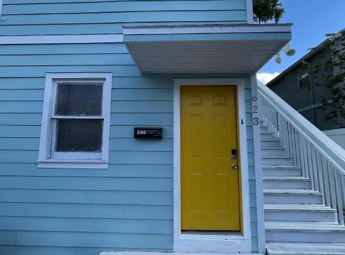 The Blue Wave Suite Unit A